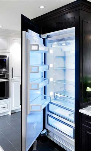 Freezers & Ice Makers